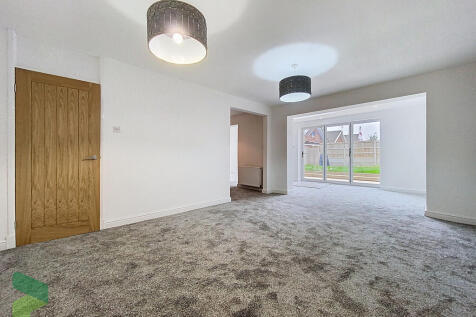 Open Plan Sitting...