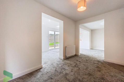 Open Plan Dining ...