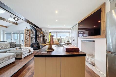 Breakfast island ...