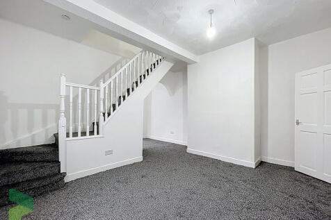 Sitting room or d...