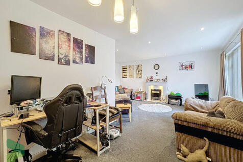 Dining area/home ...