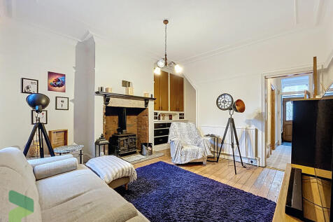 Living room or Di...