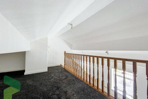 Mezzanine level