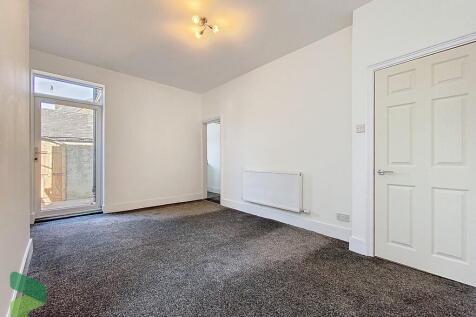 Living Room / Din...