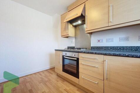 Fitted kitchen