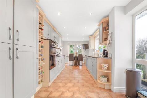Breakfast Room/ Kitchen