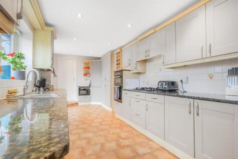 Breakfast Room/ Kitchen