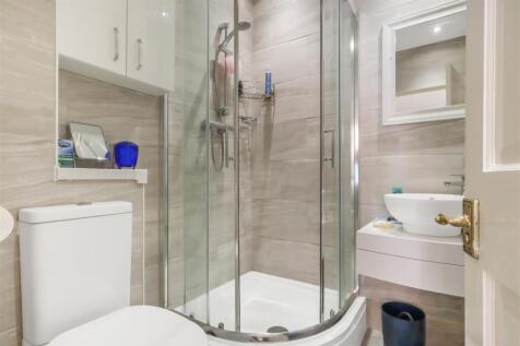 Refitted Ensuite