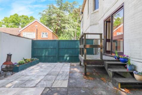 Rear Courtyard