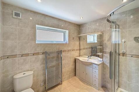 En Suite Shwer Room