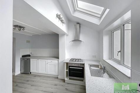 Fitted Kitchen