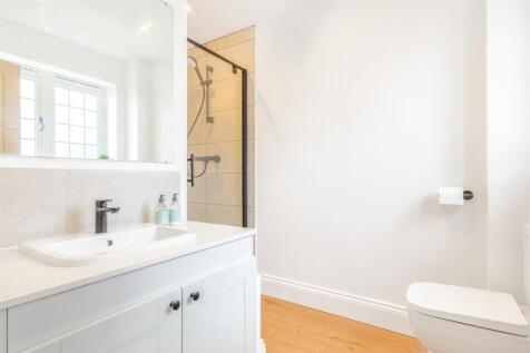 En Suite Shower Room