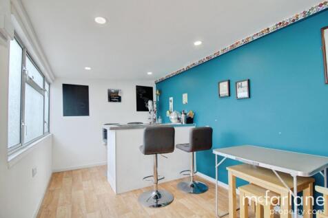 Bar/Summerhouse