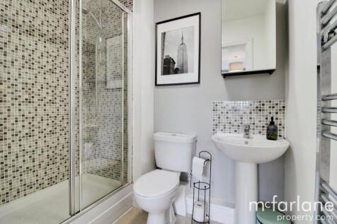 Bedroom &amp; En-suite