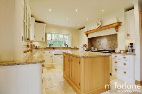 Open Plan Kitchen &amp; Dining