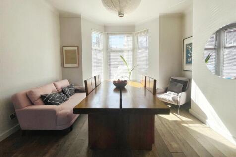Lounge / Diner