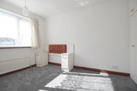 Bedroom (4)