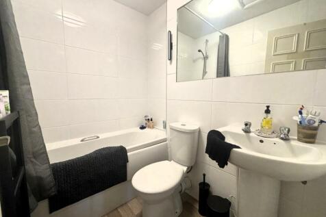 Bathroom.jpeg