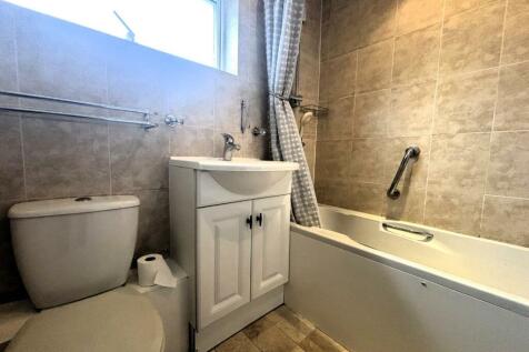 Bathroom.jpeg
