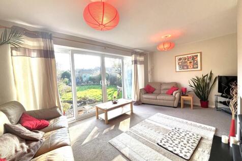 Living Room.jpeg