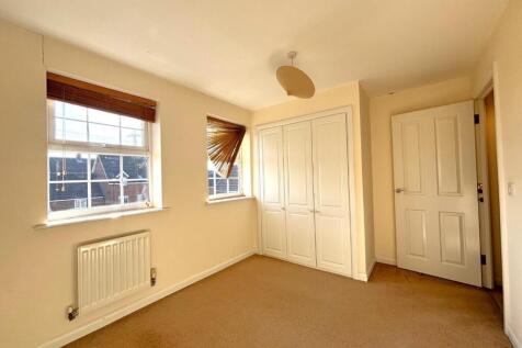 Bedroom 2.jpeg