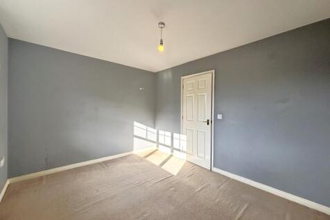 Bedroom 1.jpeg