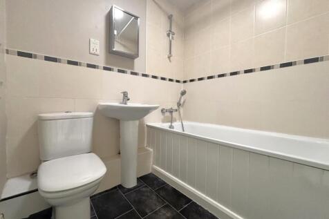Bathroom.jpeg