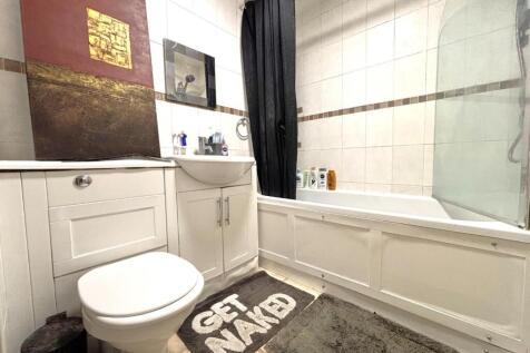 Bathroom.jpeg