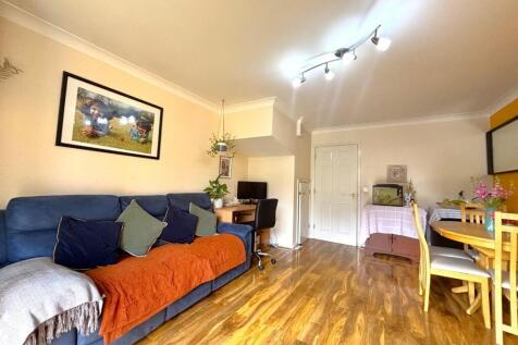 Living Room.jpeg