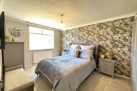 Bedroom 2.jpeg
