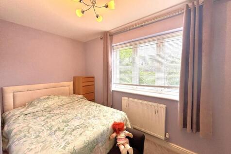 Bedroom 3.jpg