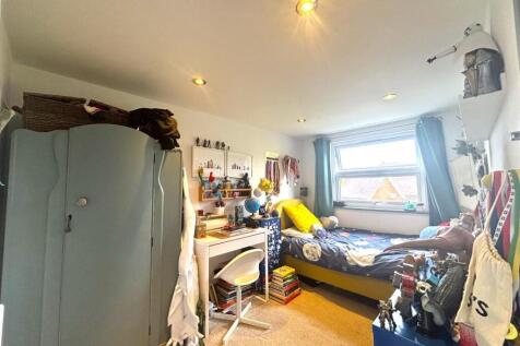 Bedroom 3.jpeg