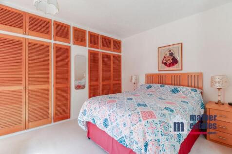 39 Sish Lane, Stevenage, SG1-50.jpg
