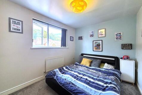 Bedroom One.jpeg