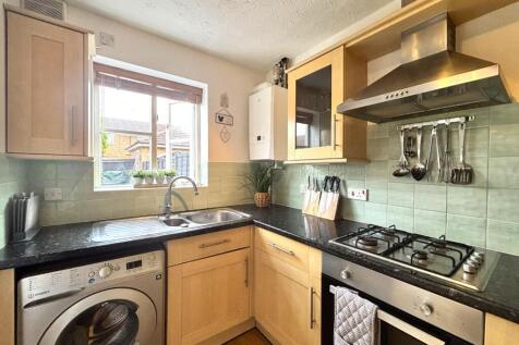 Kitchen_1.jpeg