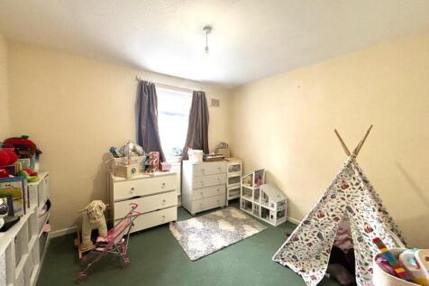 Bedroom 2.jpeg