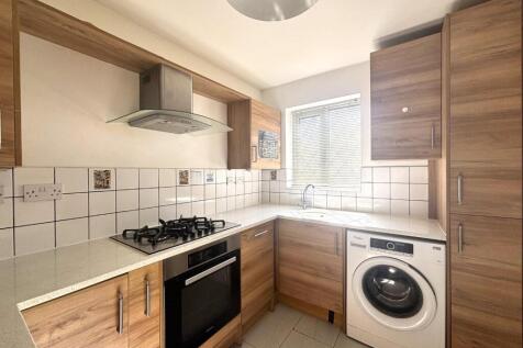 Kitchen_1.jpeg