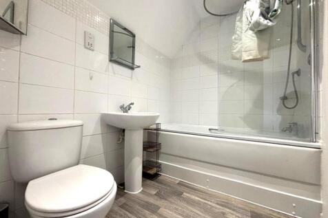 Bathroom.jpeg