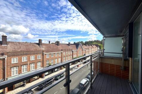 Balcony bed 1.jpeg