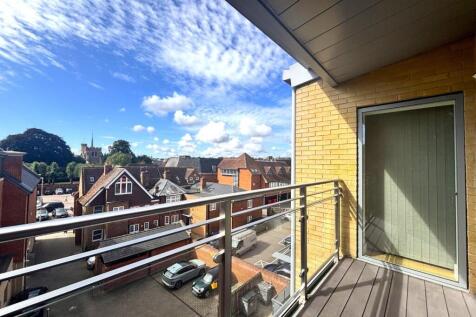 Balcony bed 2.jpeg
