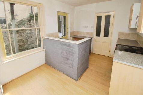 Flat 1 Kitchen