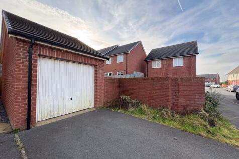 Garage/Parking