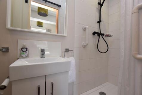 Annex Ensuite