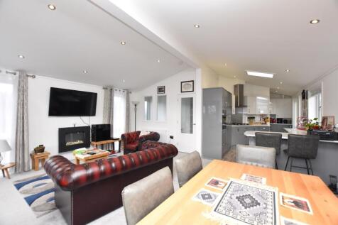 Open Plan Lounge/Kitchen/Diner