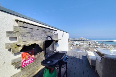 Roof terrace
