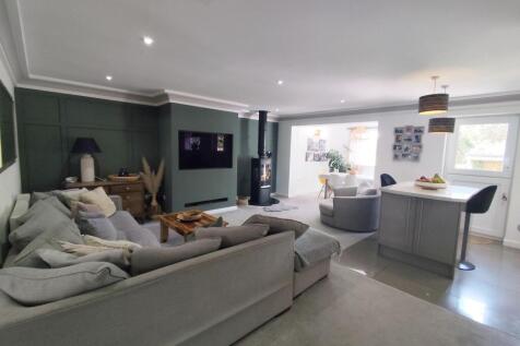 Open Plan Lounge/Kitchen/Diner