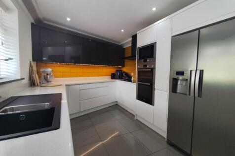 Open Plan Lounge/Kitchen/Diner