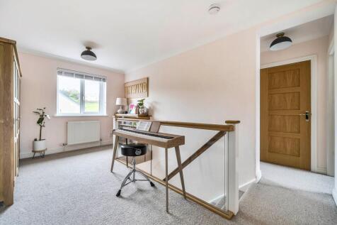 First Floor Landing/Study Area