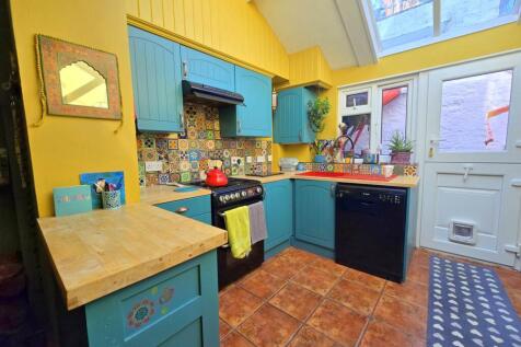 Property Image 4