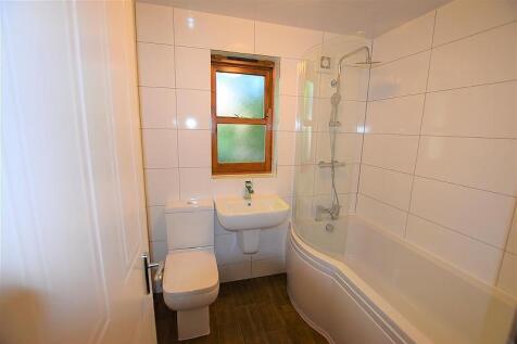 Main bathroom